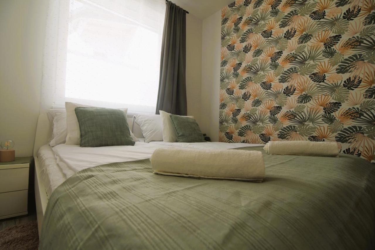 Tisza River Apartman Szeged Bagian luar foto
