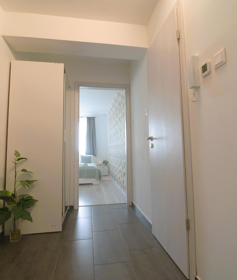 Tisza River Apartman Szeged Bagian luar foto
